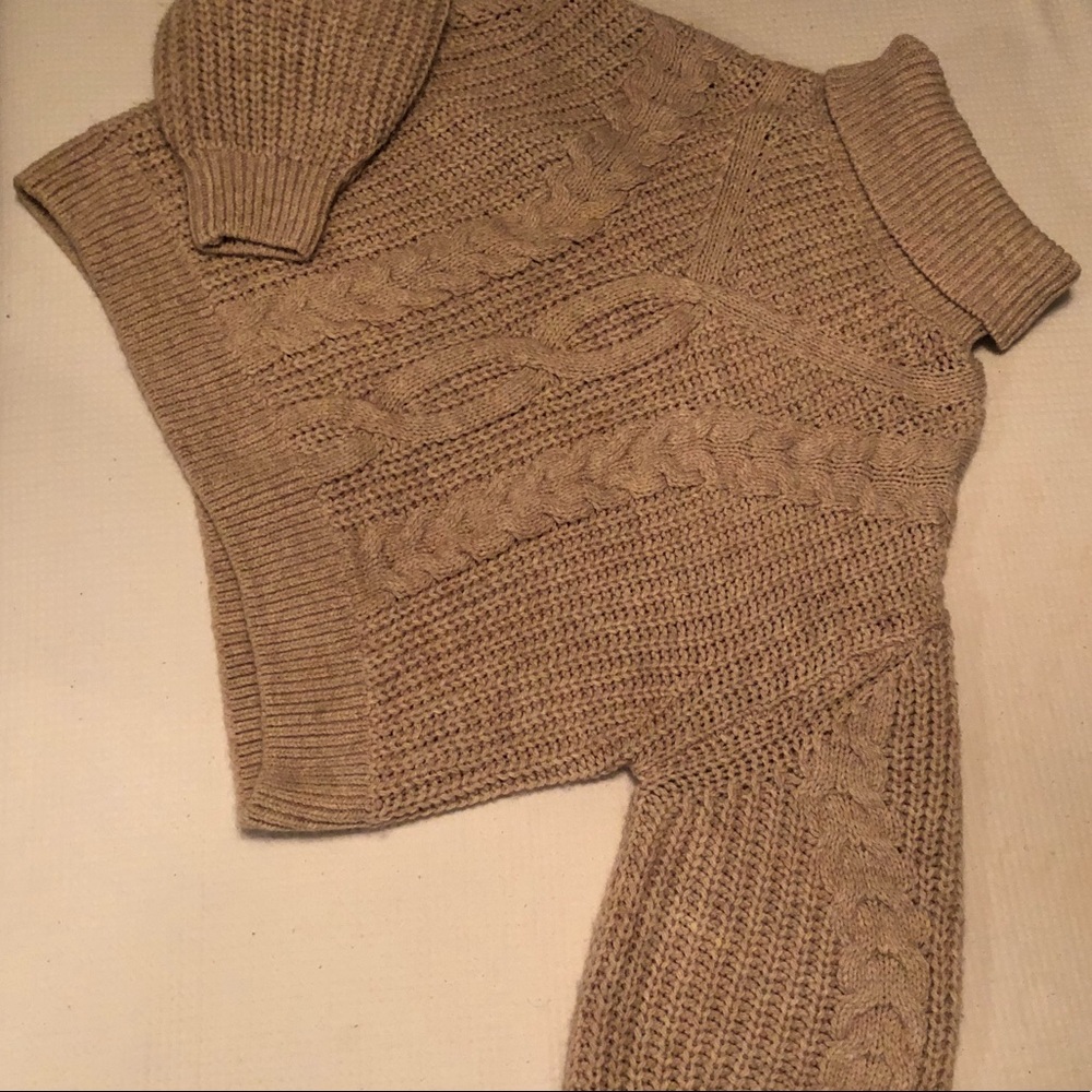 Turtleneck balloon sleeve sweater